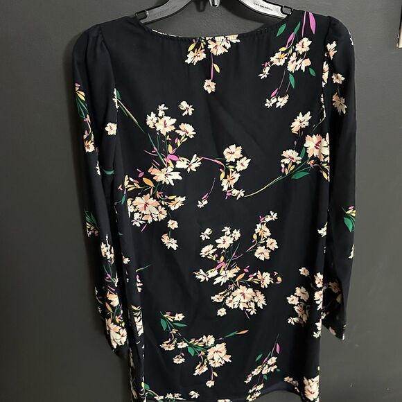 Lulu's Herbaceous Babe Navy Floral Print Shift Dress Size Small - Picture 8 of 12